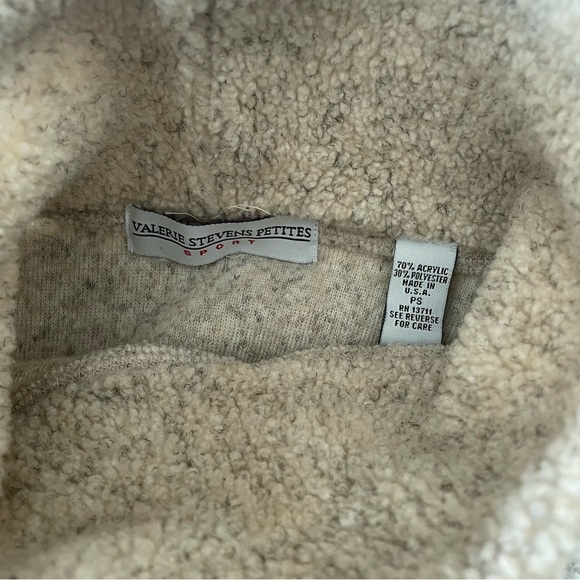Sherpa Turtleneck Sweater - Oatmeal - Picture 5 of 5